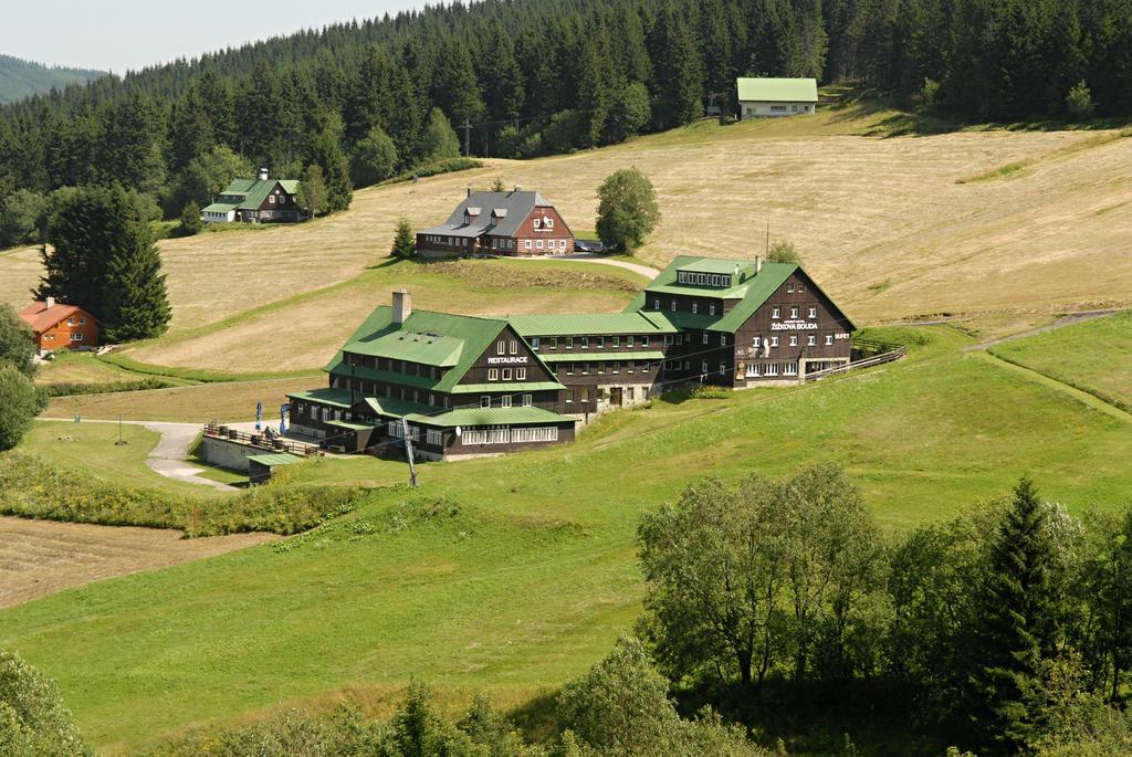 Horsky Hotel Zizkova Bouda Pec pod Sněžkou Eksteriør billede